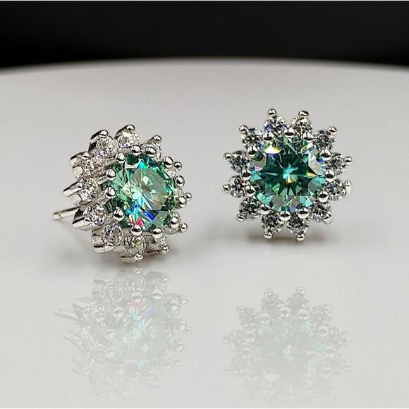 Beautiful Certified 2CT Moissanite Sunflower Luxury Blue Green Stud Earrings - Picture 2 of 8